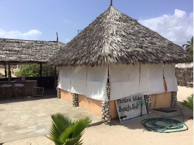 Mambrui Golden Beach Bar And Cottages المظهر الخارجي الصورة